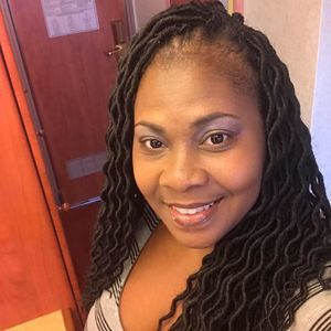 Meet your Posher, Candace